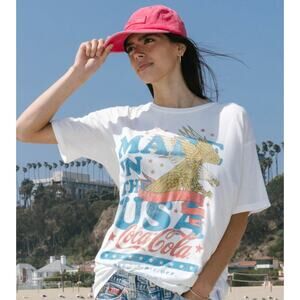 NWT The Laundry Room Coca Cola Usa Banner Oversized Tee in White size Medium